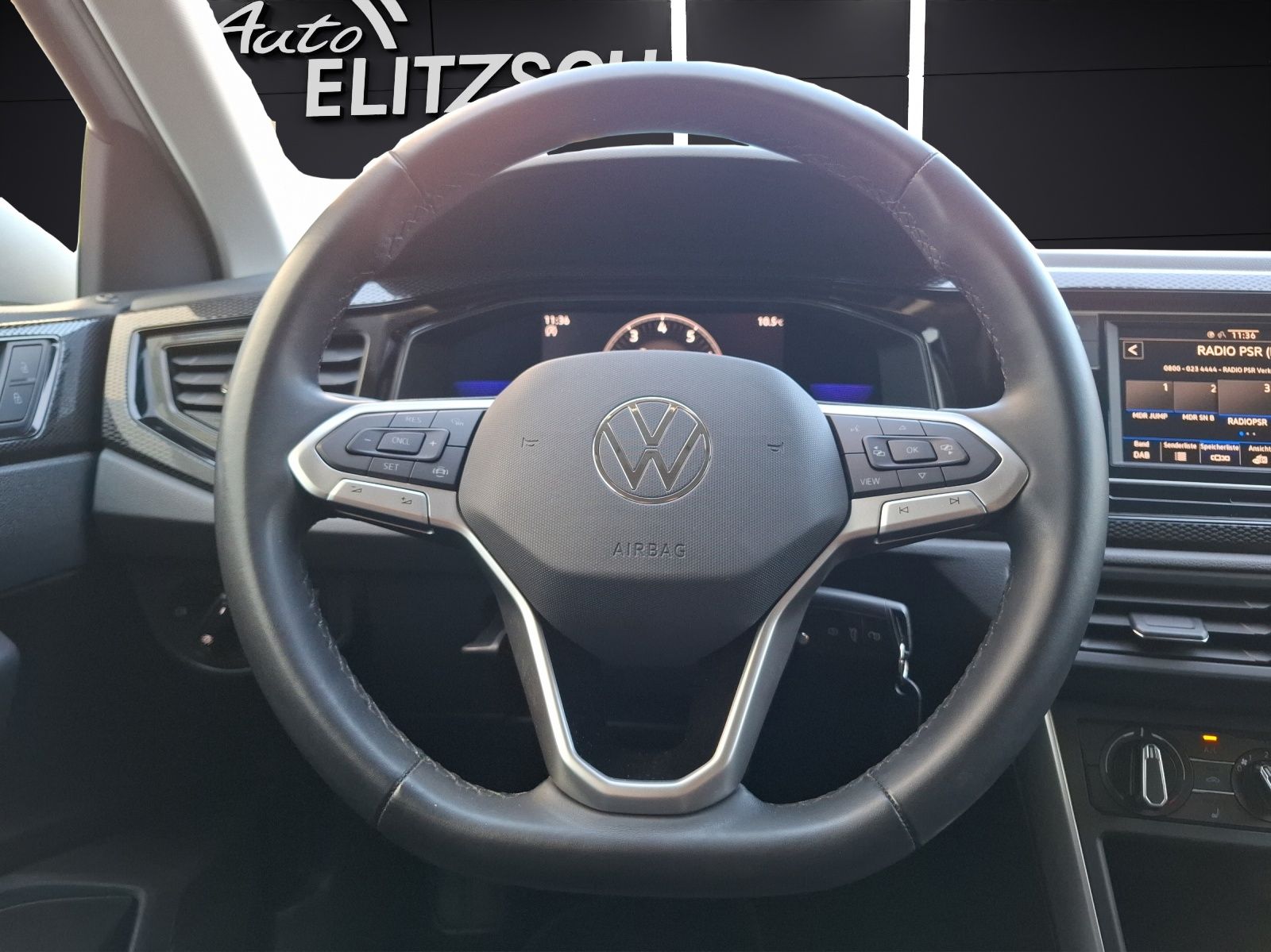 Fahrzeugabbildung Volkswagen Polo 1.0 Life LED AID APP GRA PDC SHZ