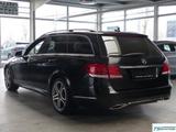 Mercedes-Benz E 200 BT Avantgarde Sportpaket Ext. LED+Navi+PDC - gebrauchte Mercedes-Benz E 200 aus dem Jahr 2014