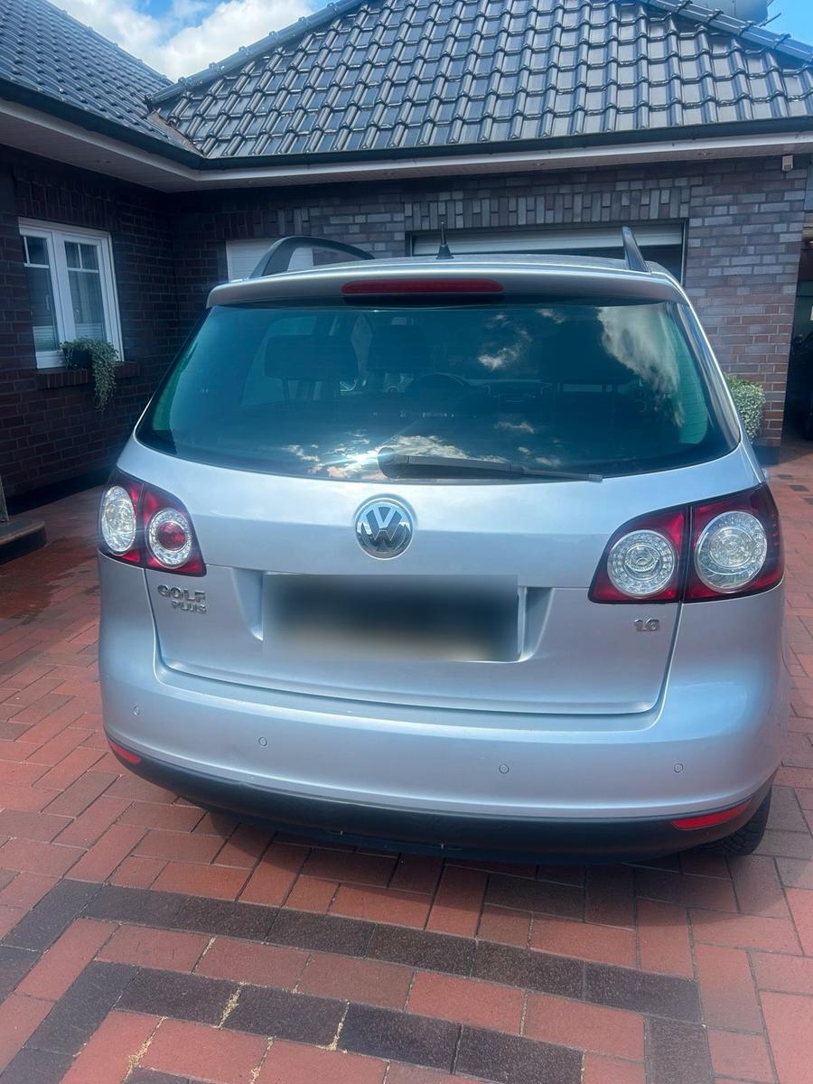Volkswagen Golf Plus 2008 — engine 105 HP (77kW)
