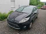Ford Fiesta 1,25 Titanium PDC SHZ beh. Frontscheibe - Ford Fiesta: Fr