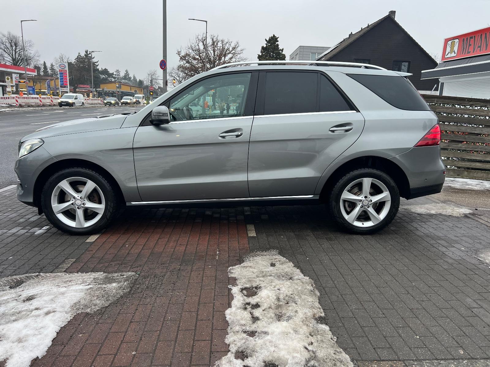 Mercedes-Benz GLE 350 GLE GLE 350 d 4Matic Vollausstattung