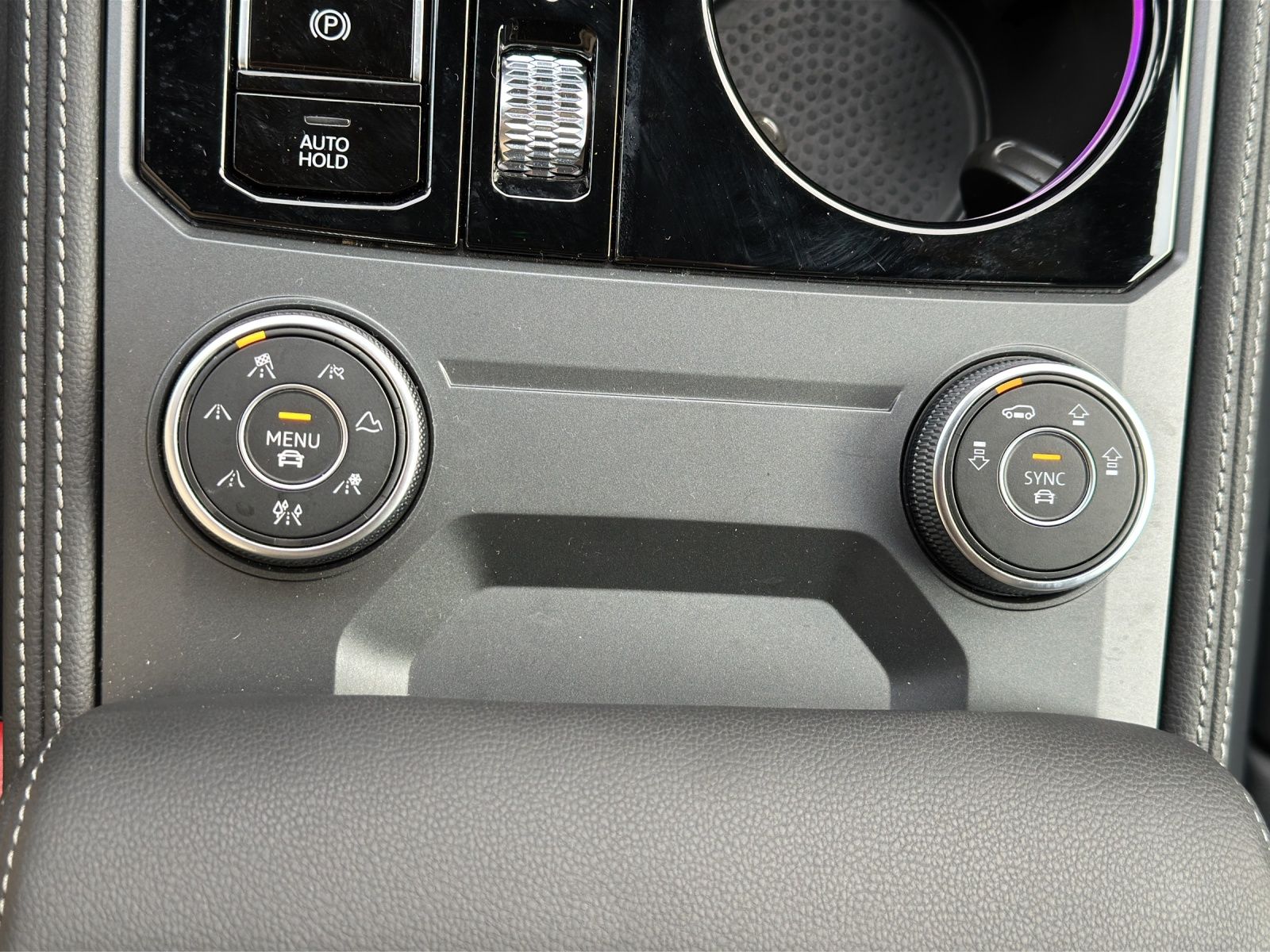 Fahrzeugabbildung Volkswagen Touareg 3.0 TDI 4M R-Line AHK MATRIX