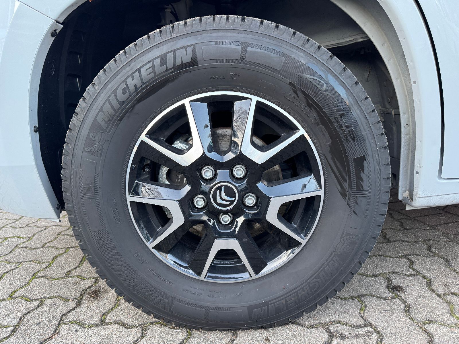 Fahrzeugabbildung Pössl 600 2WIN R PLUS CITROEN SCHLAFDACH AHK KAMERA