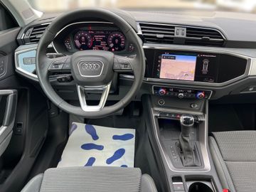 Audi Q3 - 12