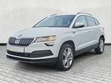 Skoda Karoq   1.5 TSI ACT  Style Tempomat Navi AHK - weiße Skoda Karoq