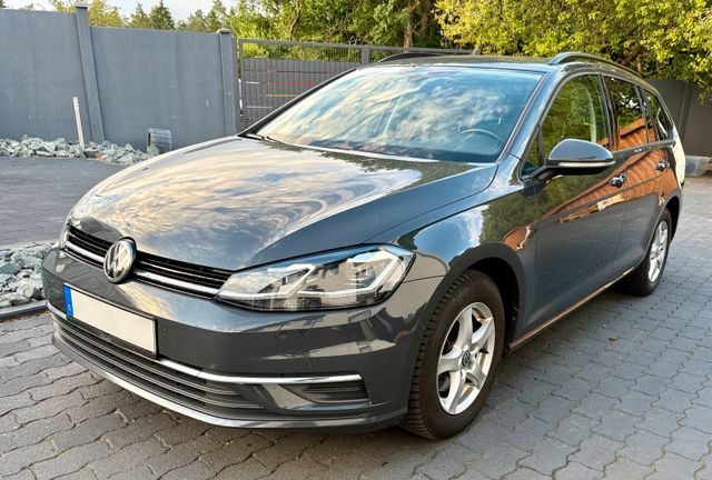VW Golf Volkswagen Kombi 2.0 TDI LED NAVIGATI...
