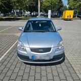 Kia Rio in guten Zustand - Kia Rio in Dresden