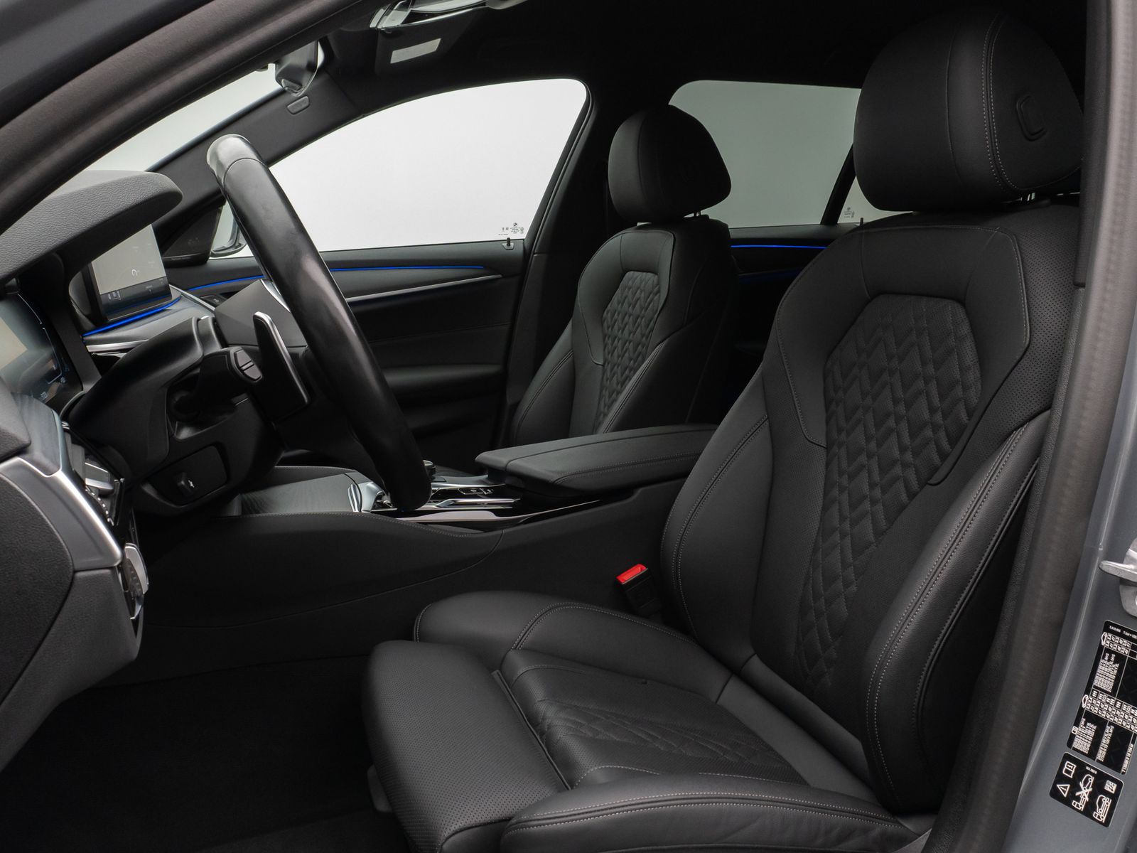 Fahrzeugabbildung BMW 540d xD M Sport Kamera Laser HUD DAB H/K Komfort