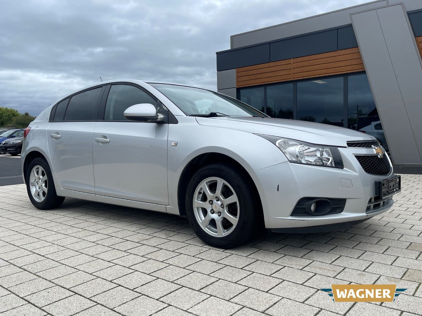 Fahrzeugabbildung Chevrolet Cruze Hatchback LT 1.7D Klimaanlage Tüv 06/2026