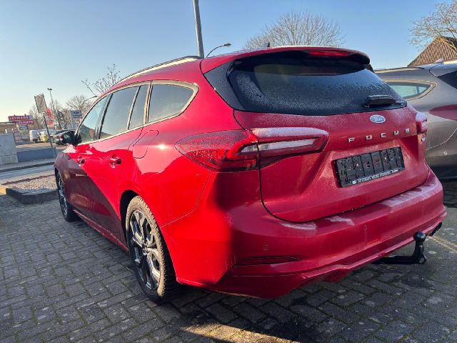 Ford Focus Turnier ST-Line 1.0 Aut. PanoAHK