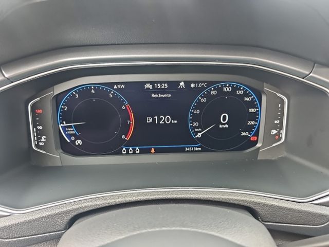 Fahrzeugabbildung Volkswagen T-Roc 1.0 TSI ACTIVE NAVI AHK LED SHZ LICHT&SICH