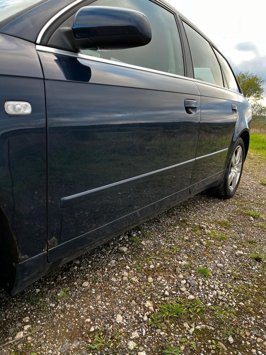 Audi A4 2005 — photo 6