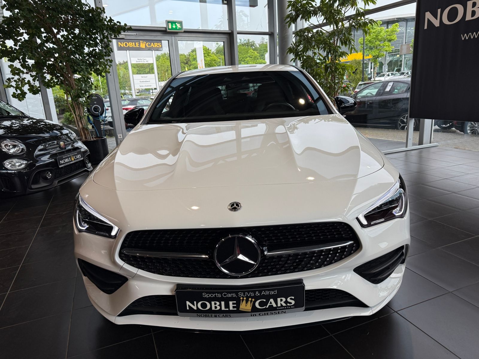Fahrzeugabbildung Mercedes-Benz CLA 250 Shooting Brake  AMG NIGHT LED NAVI