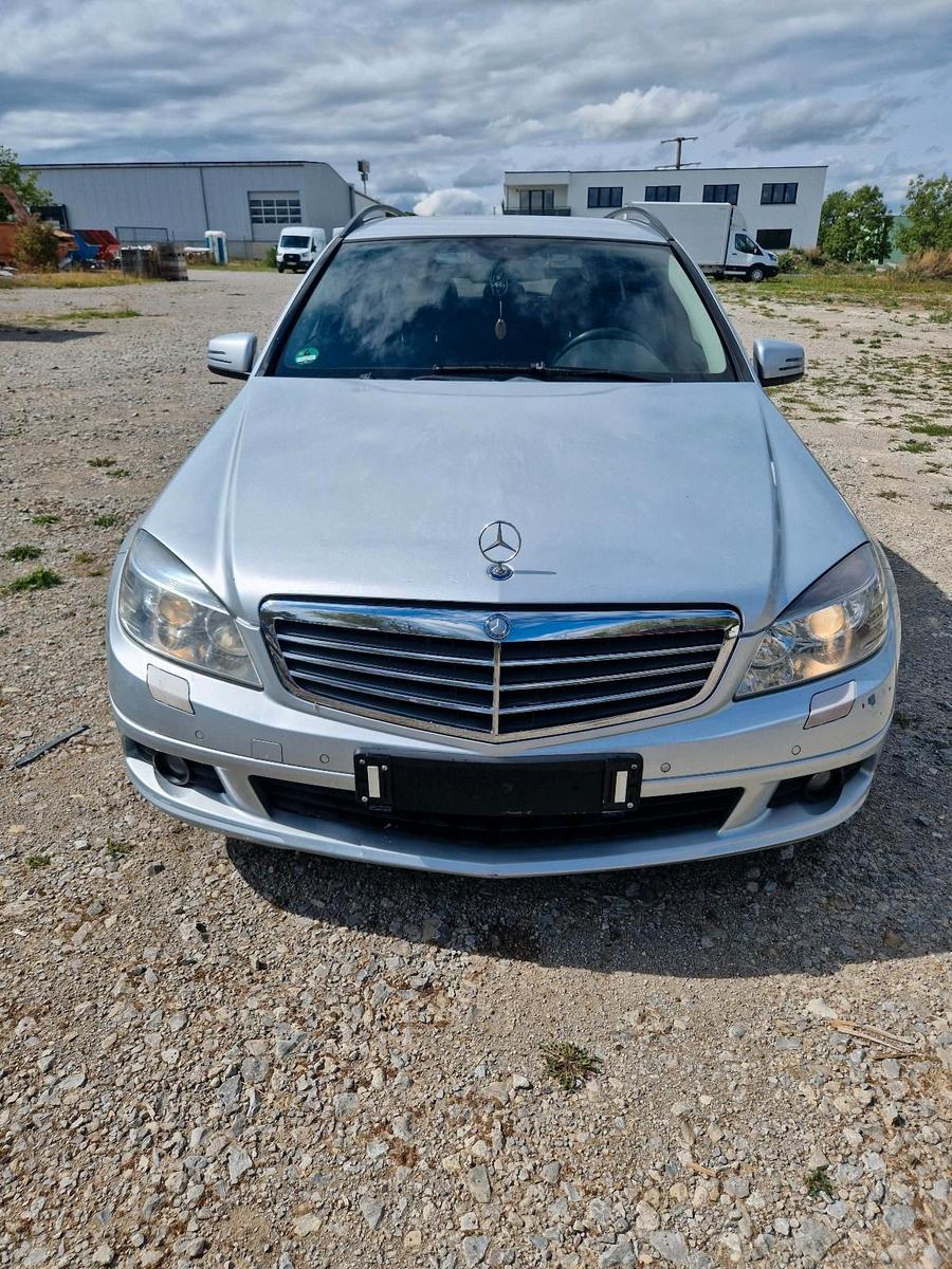 Mercedes-Benz C220, 2011