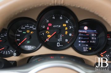 Fahrzeugabbildung Porsche 991 911 Carrera GTS Cabriolet Burmester LED