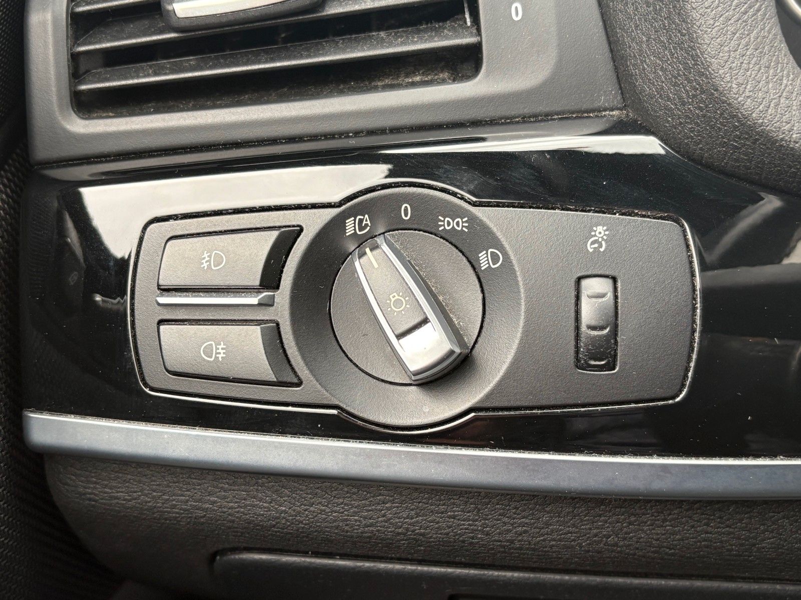 Fahrzeugabbildung BMW X3 xDrive20d Aut. M SPORTPAKET Navi Xenon Panor