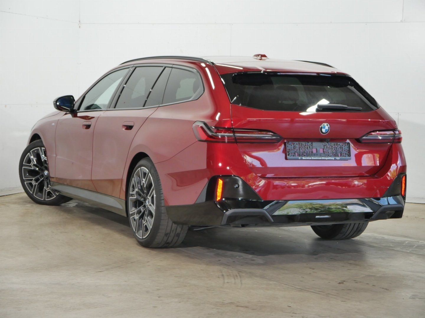 Fahrzeugabbildung BMW 520d xDrive M Sportpaket Pro, Sitzbelüftung, Sta