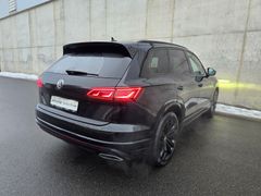 VW Touareg 4Motion R-line Black Edition 286PS