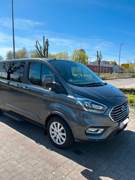 Image of Ford Tourneo Custom