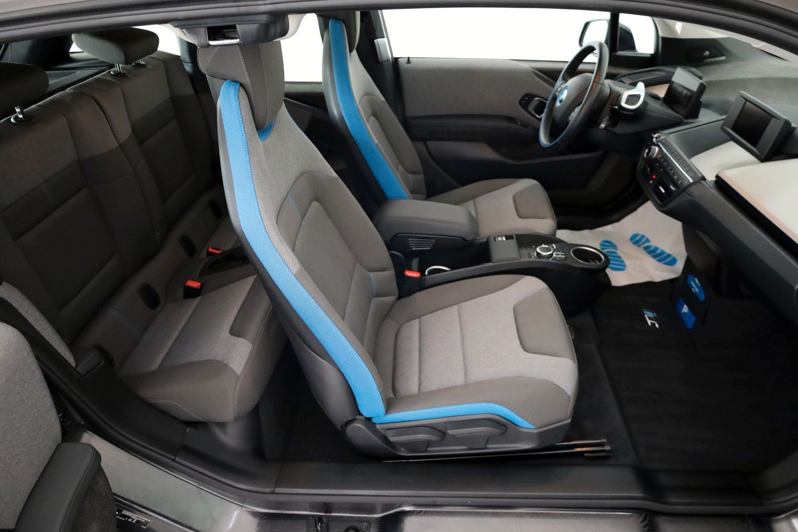 Fahrzeugabbildung BMW i3 s,135kW Business+Comfort,SD,Kamera,ACC,H&K,WR