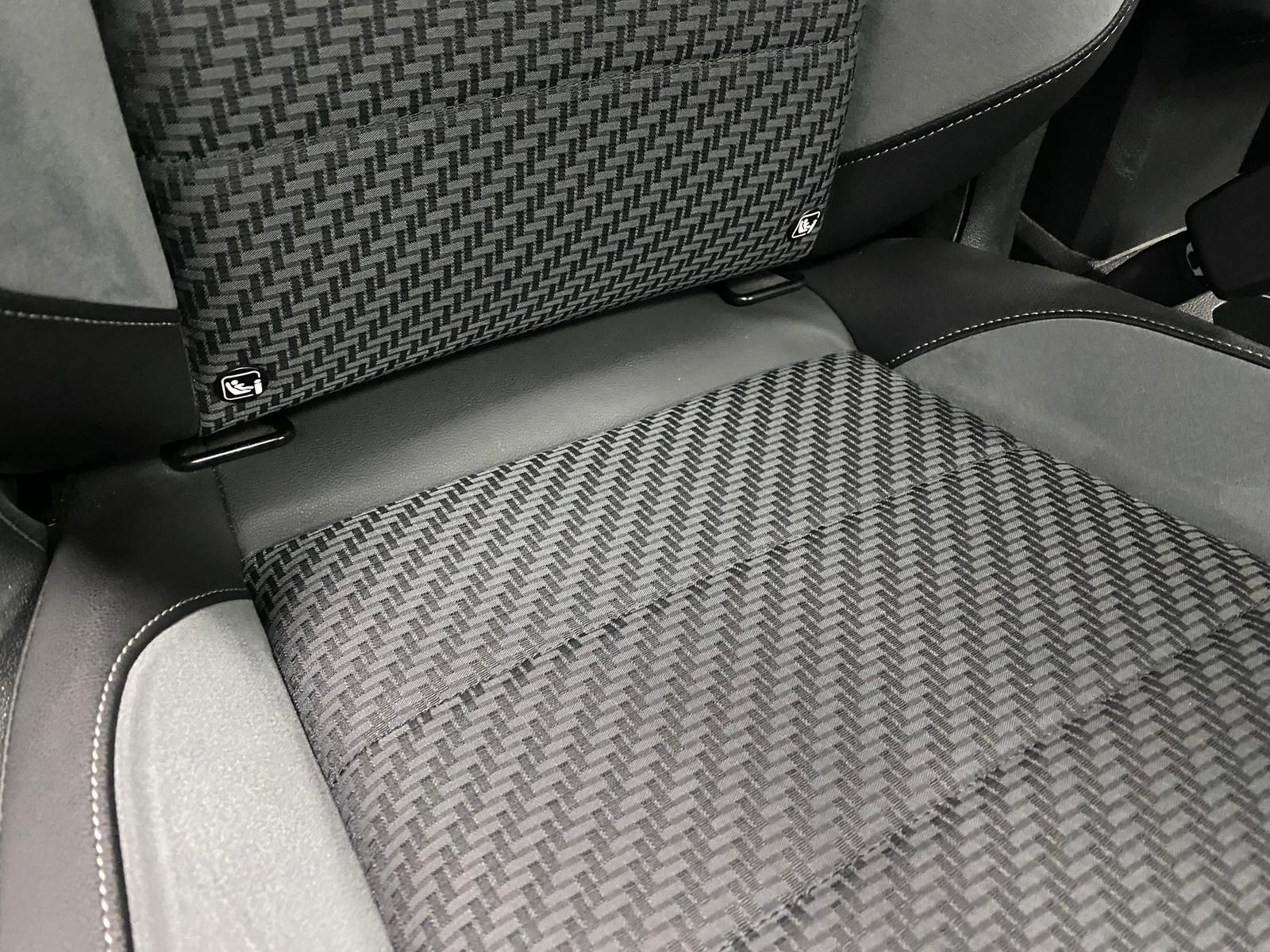 Fahrzeugabbildung Volkswagen T-Cross 1.5 TSI DSG Style R-Line+ACC+RFK+APP+LED