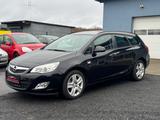 Opel Astra J Sports Tourer Design Edition - Opel Astra aus 2011: J