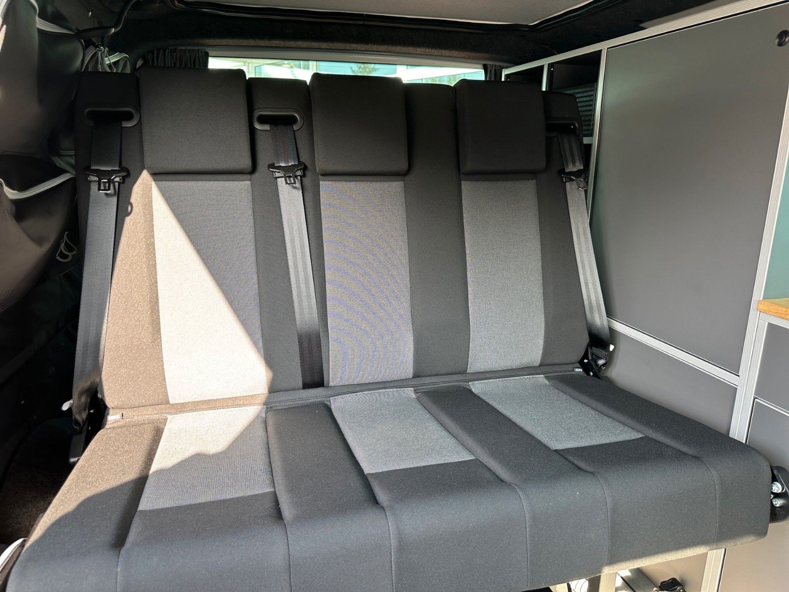 Fahrzeugabbildung Volkswagen T6.1 Campervan Vanexxt DSG