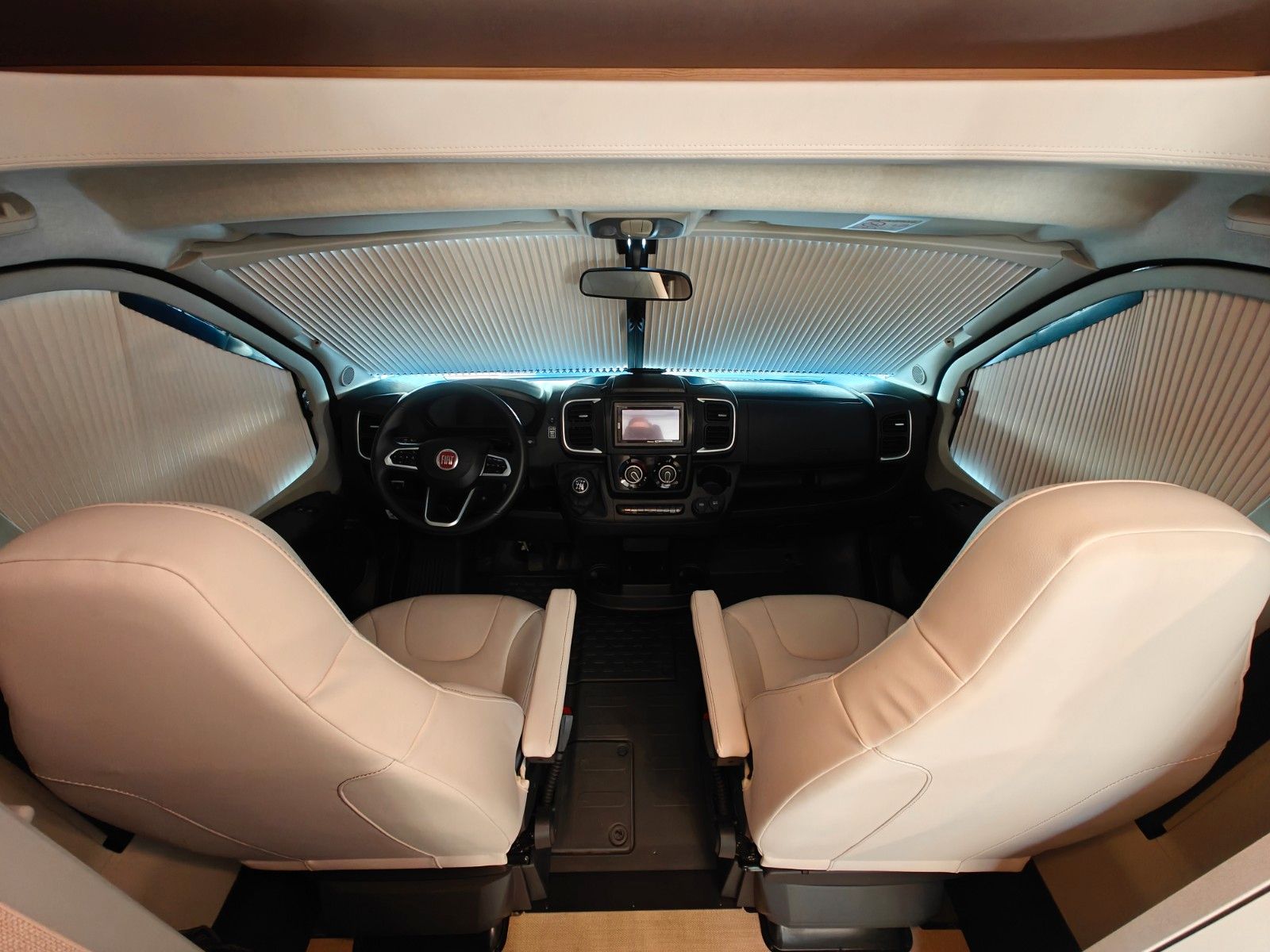 Fahrzeugabbildung Bürstner Lyseo TD Gallery 649 G Harmony Line - Backofen!