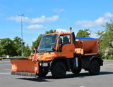 Mercedes-Benz UNIMOG U300 WINTERDIENST SCHNEESCHILD SALZSTREUE - Schneeschild