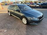 Skoda Superb 2.0 TDI SCR DSG Active Combi Active - Skoda Superb Active mit Diesel-Antrieb