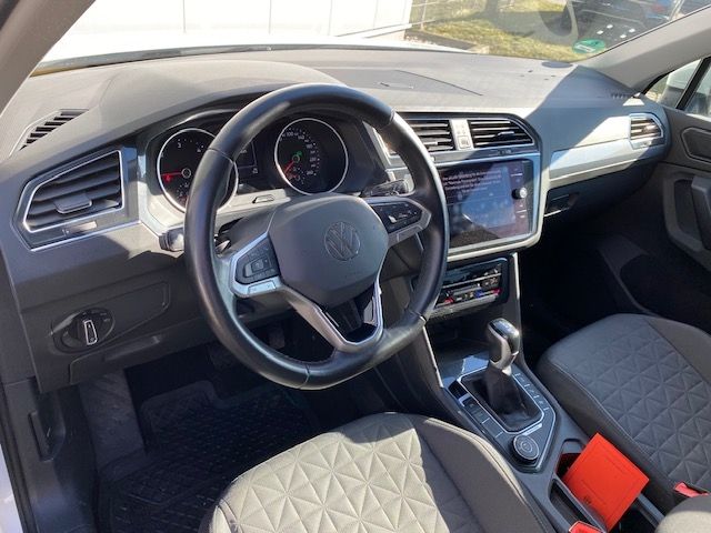 Tiguan 2.0 TDI 4Motion DSG IQ.DRIVE/AHK/18-ZOLL/