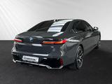 BMW 740d xDrive M Sport|Fond-Entertainment|Panorama - BMW 740 in Duisburg