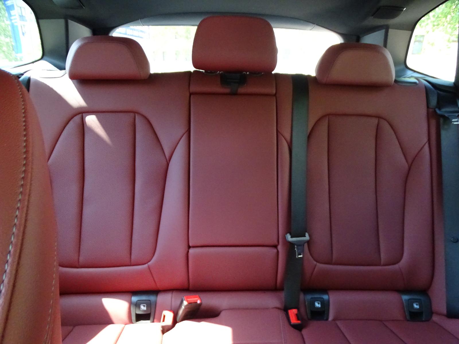 BMW X3 xDrive 20 d M Sport Automatik , Leder