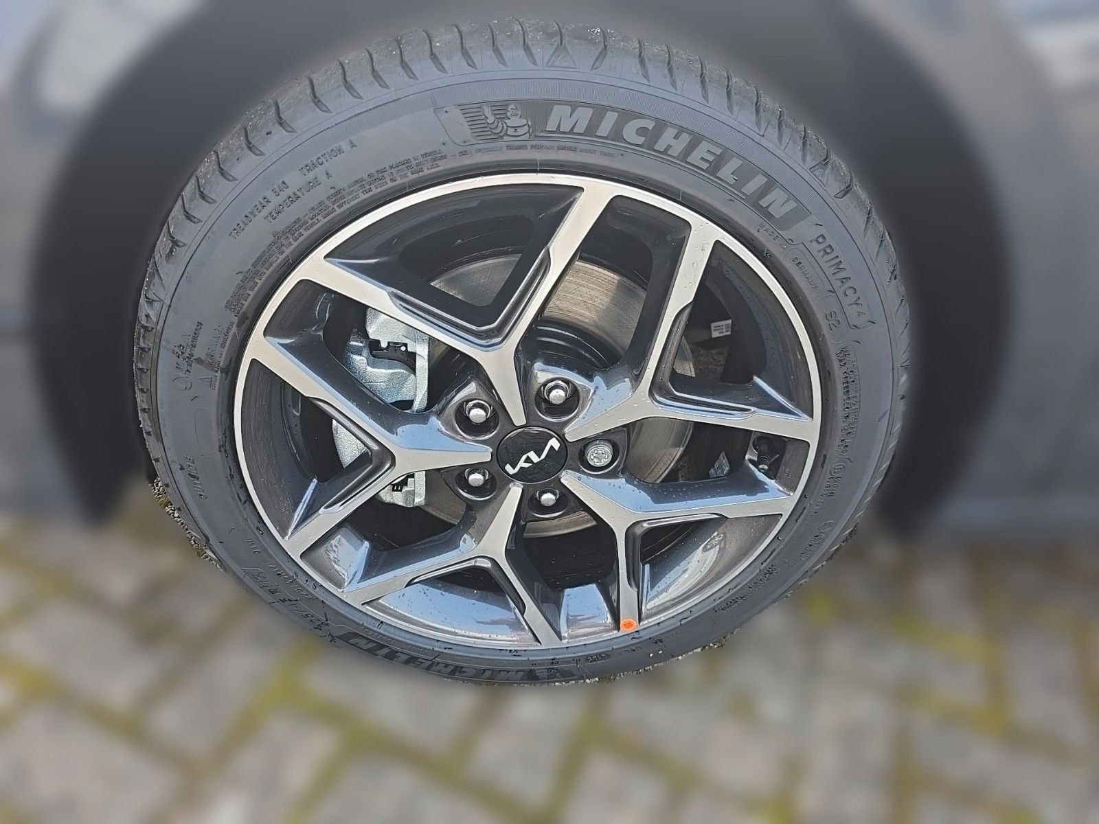 Fahrzeugabbildung Kia CEED_SW 1.0T 100 ULTIMATE STY JBL