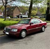 Mercedes-Benz E 320 Coupé - Mercedes-Benz E 320: Coupe