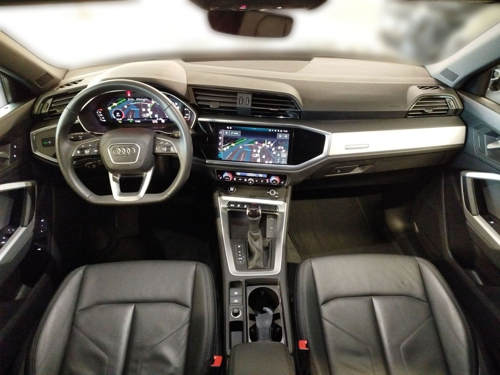 Audi Q3 - Bild 12