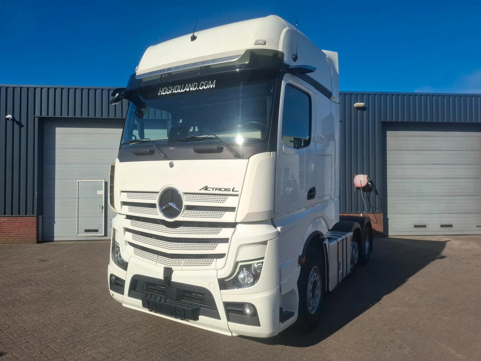 Mercedes-Benz Actros 2545 GIGASPACE 6X2 07478