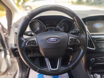Ford Focus - 12