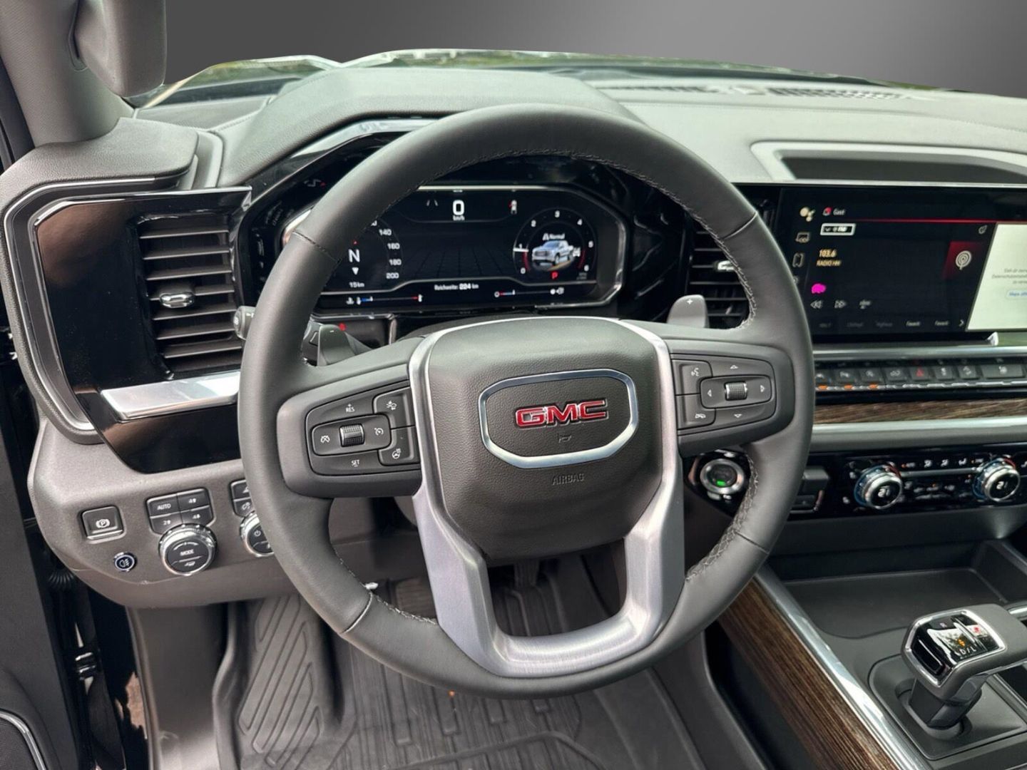 Fahrzeugabbildung GMC Sierra 1500 Elevation CrewCab 4WD - MY25 - Voll