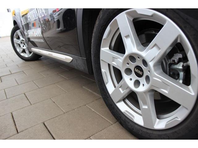 MINI Countryman E Elektro Favoured Trim Navi HeadUp P