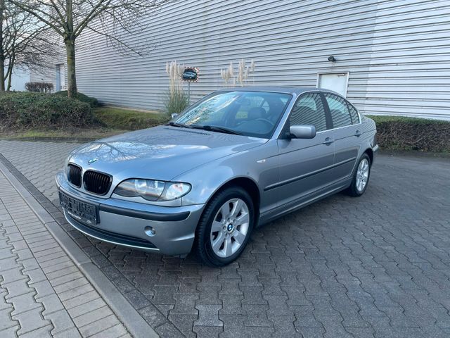 BMW 318 Baureihe 3 Lim. 318i Edition Lifestyle