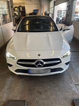 Mercedes-Benz CLA  180 Mercedes Benz zu verkaufen - Mercedes-Benz CLA 180 in Saarbrücken