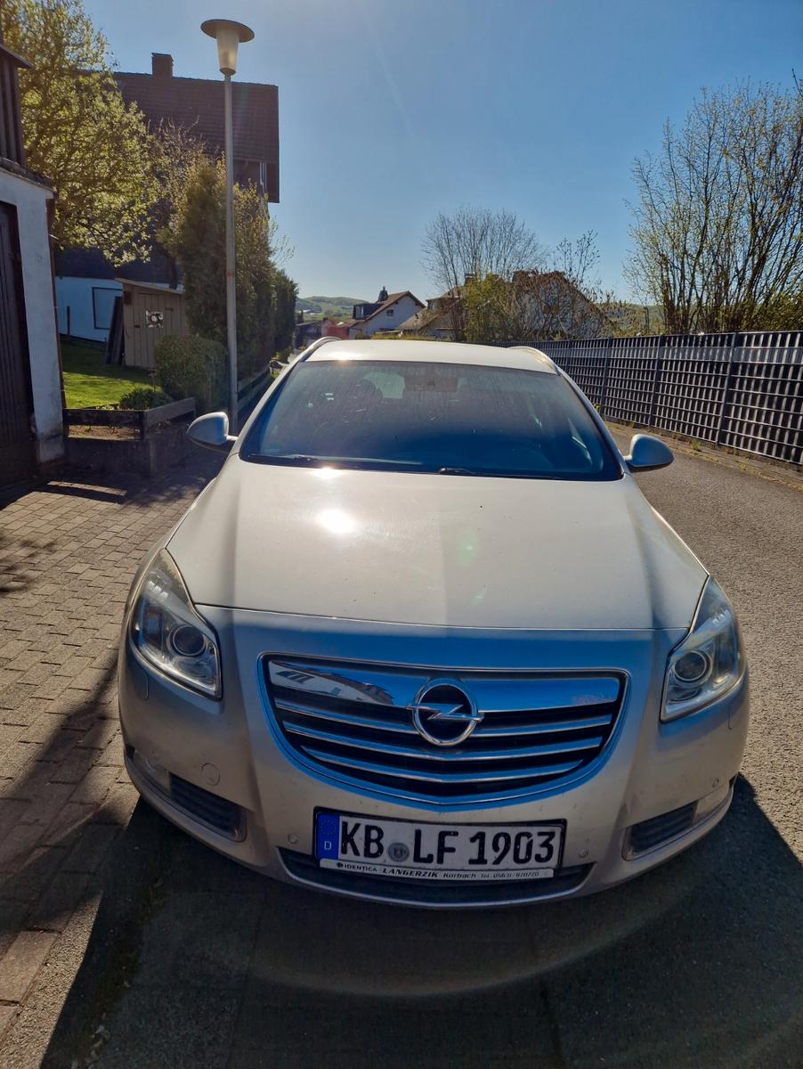 Opel Insignia 2010 — photo 6