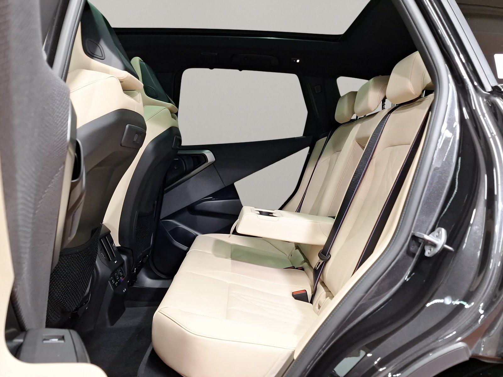 BMW X3 M50 - Bild 6