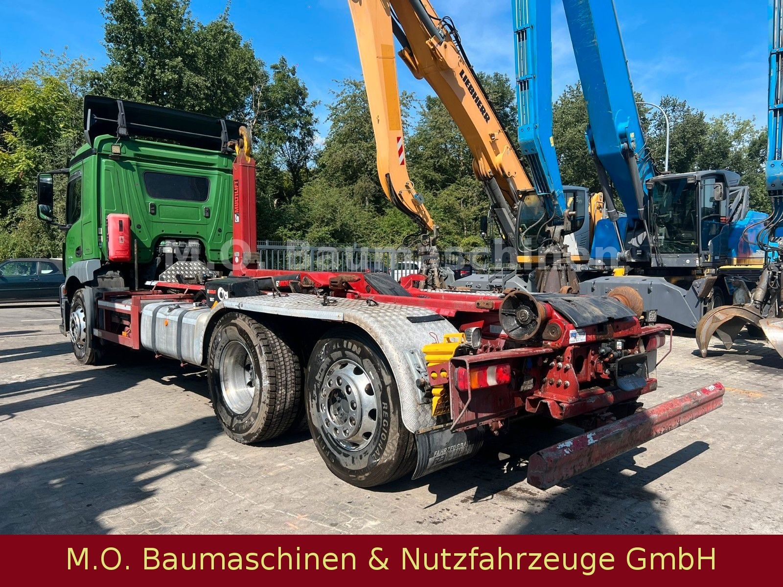 Fahrzeugabbildung Mercedes-Benz Antos 2543/Euro 6/Hiab XR 21S59