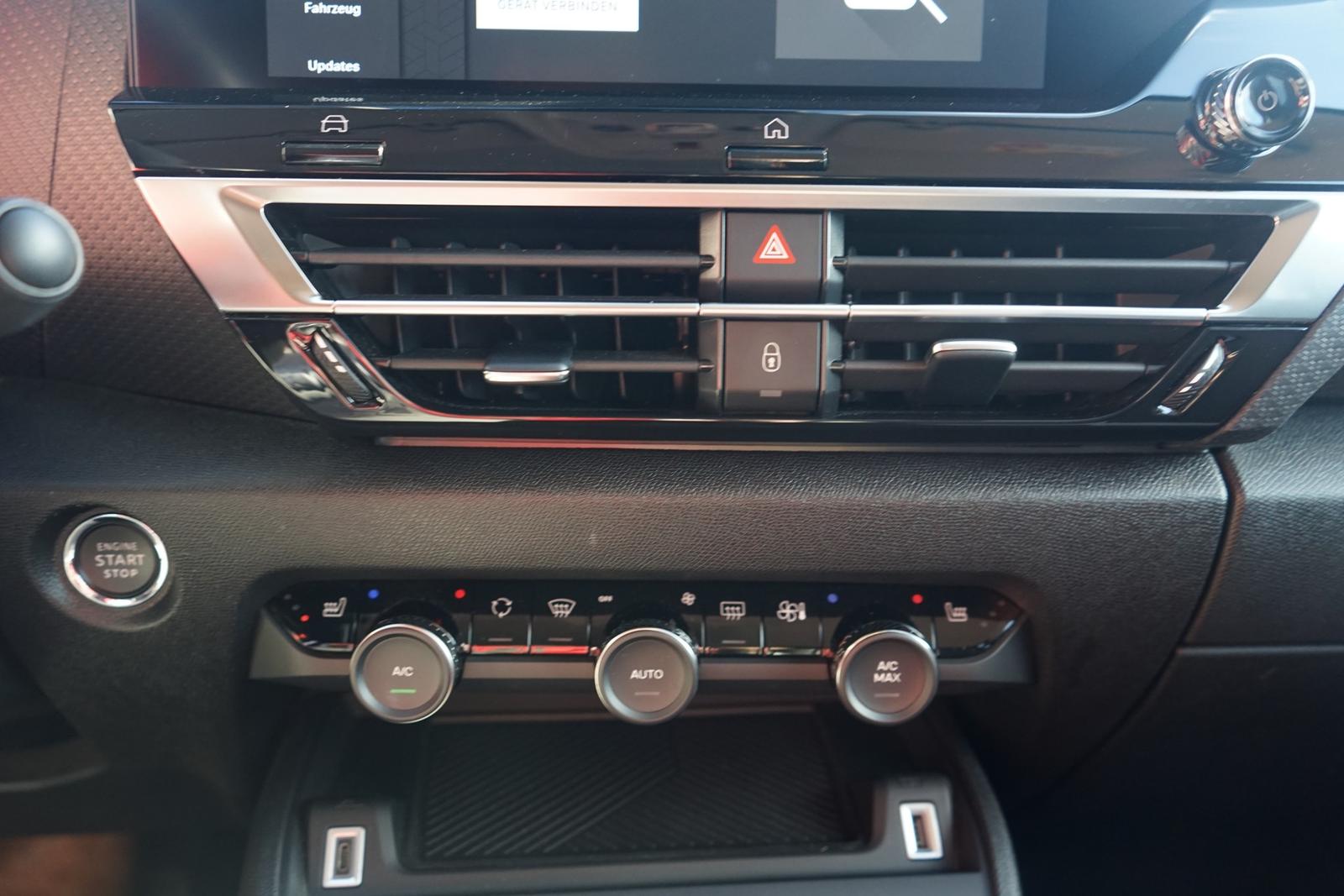 Citroën C4 1.2 12V e-THP Max Aut. LED Navi ACC Kamera