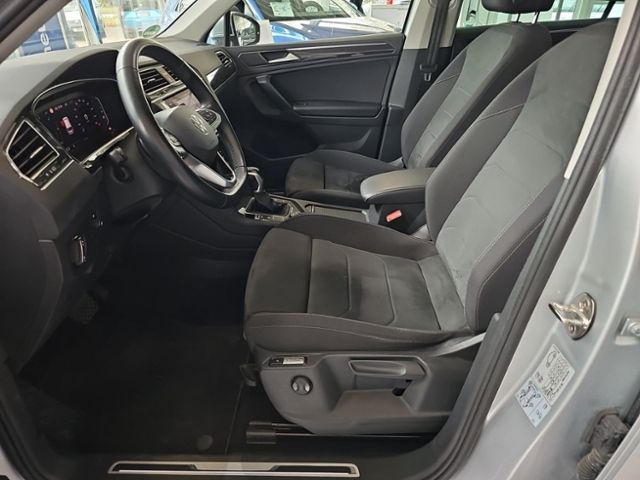 Fahrzeugabbildung Volkswagen Tiguan 2.0 TDI 4M DSG Elegance AHK LED-MATRIX NA