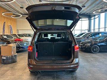 Volkswagen Touran Highline BMTStart-Stopp*Klima*AppConnect
