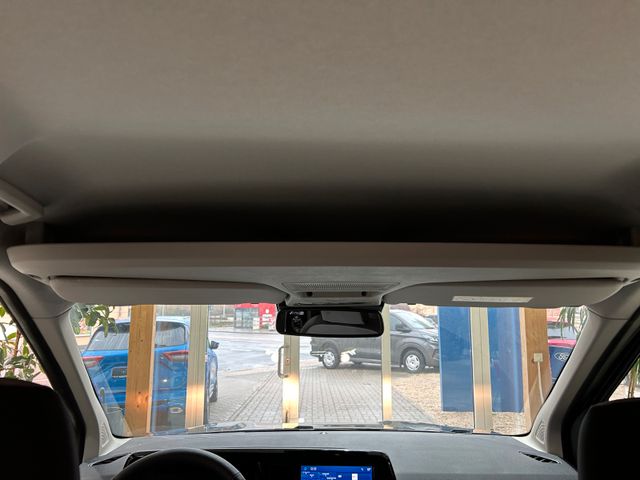 Ford Tourneo Courier Titanium AHK