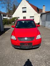 Volkswagen Fox 1,2 Standard / TÜV bis 08/2026 - Volkswagen Fox in Bremen